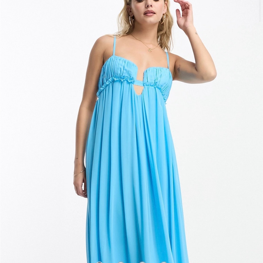 BRAND NEW formal dress size 6